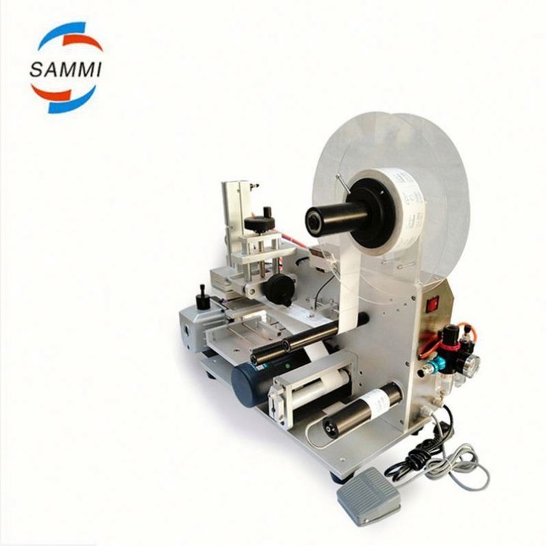Low Cost Flat Surface Square Bottle Labeling Machine Box &Bag Label Sticker for Small Business