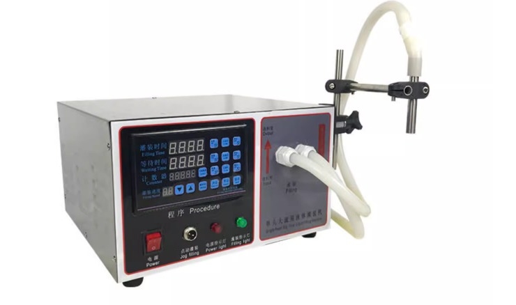 Food Grade Small Liquid Filling Machine  Semi-automatic 304 Stainless Steel for Juice, Honey, Oil, Soda Water 17L/min
