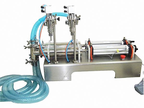 Low Cost  Bottle Filling Machine/liquid Filling Machine/Soybean Vegetable Cooking Oil Filling Machine